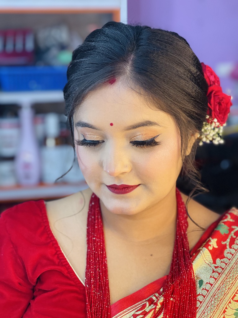 383AF92C-AF92-407C-9C3E-B76B526374AF_1_105_c